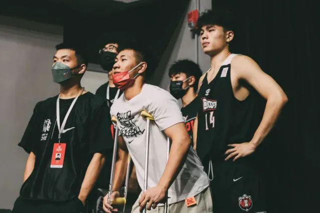 成年人是否可以通过篮球训练改善身高_2
